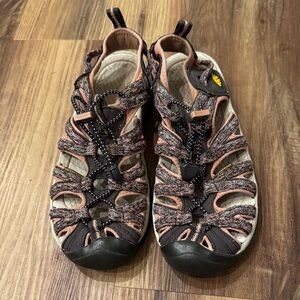 Keen Women's Peach and Black Closed-Toe Outdoor Sandals